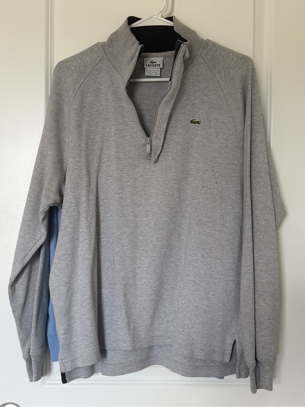 Lacoste Men’s Light Gray Quarter-Zip Sweater with Green Crocodile